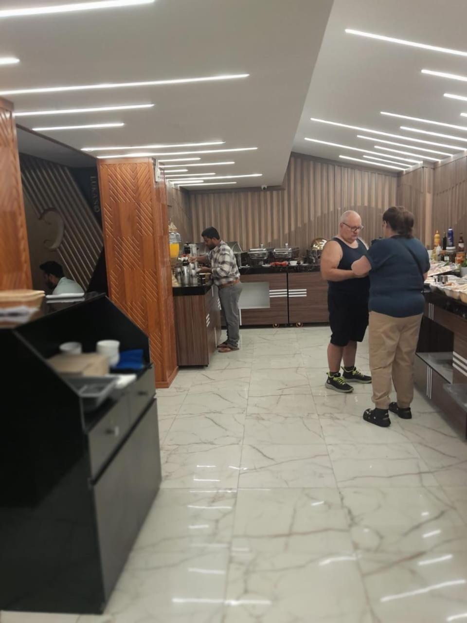 El Mesaadya Hotel Kair Zewnętrze zdjęcie